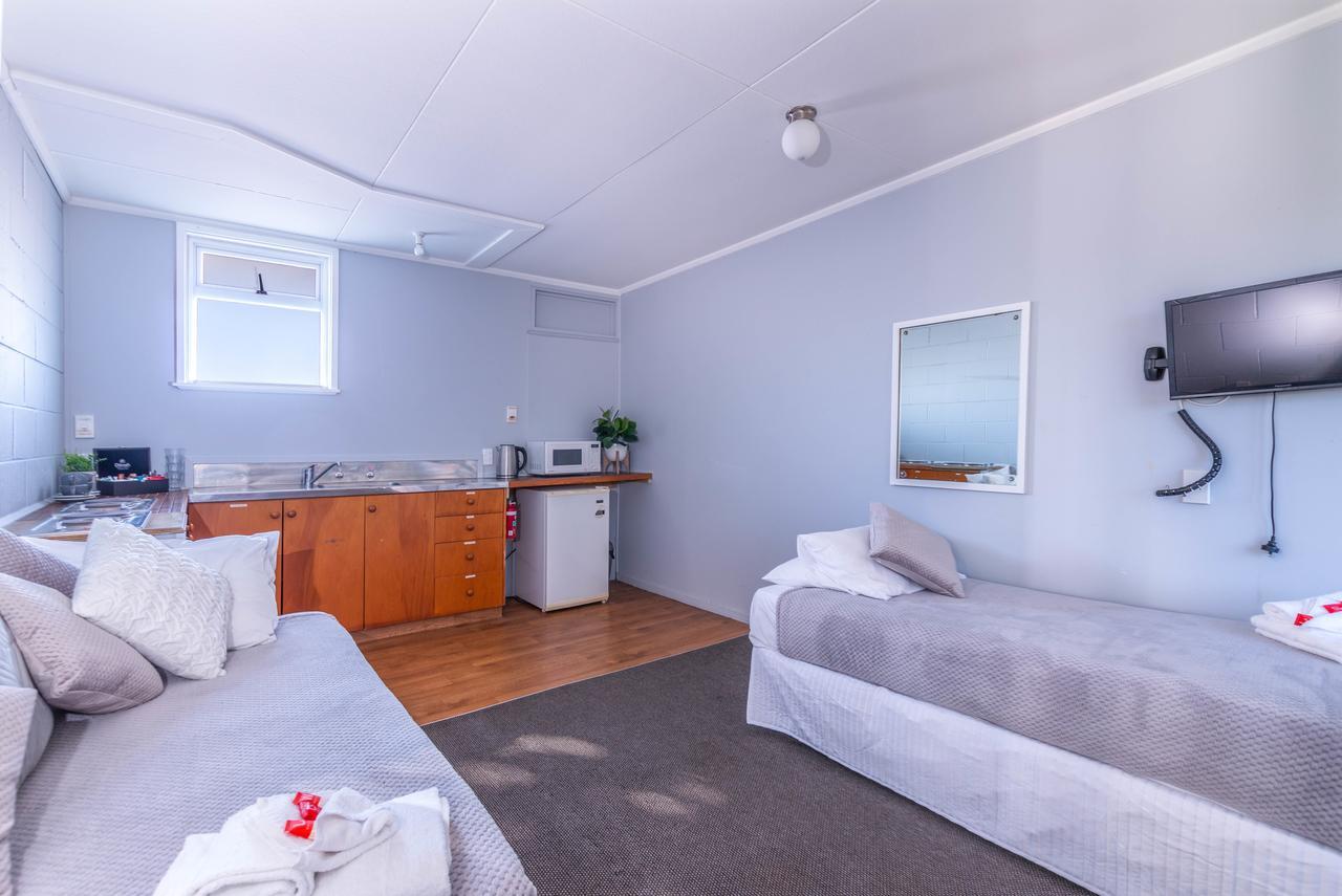 Waihi Beach Hotel Esterno foto