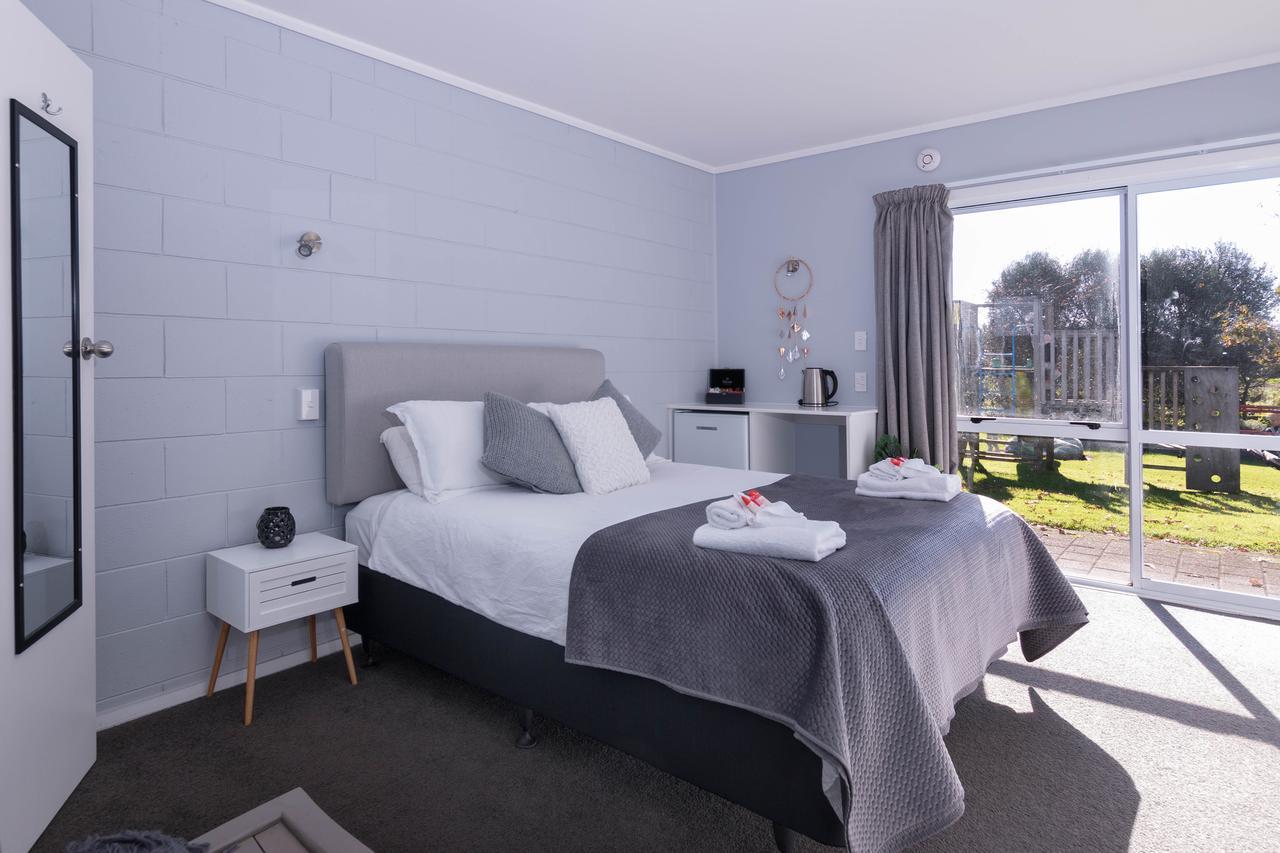 Waihi Beach Hotel Esterno foto